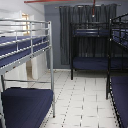 Cairns Waterfront Backpackers Hostel Exterior photo
